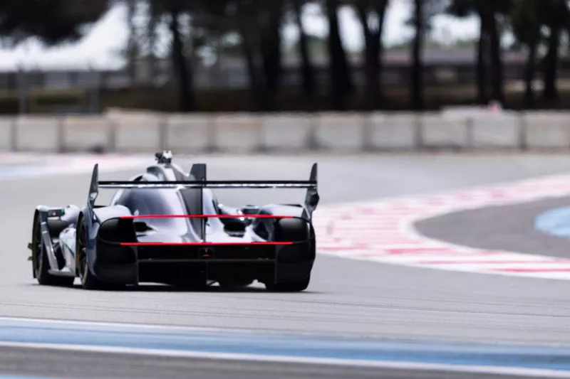 Jacky Ickx, Genesis Magma Racing