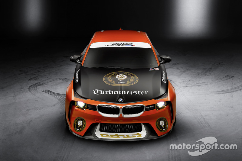 Hommage: BMW 2002