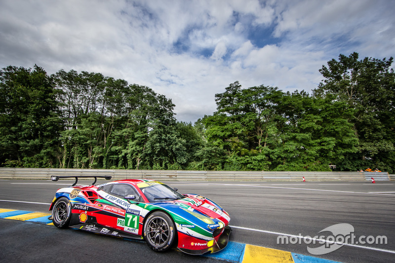 #71 AF Corse Ferrari 488 GTE: Davide Rigon, Sam Bird, Andrea Bertolini