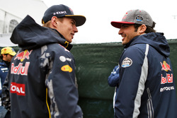 Max Verstappen, Red Bull Racing con Carlos Sainz Jr., Scuderia Toro Rosso