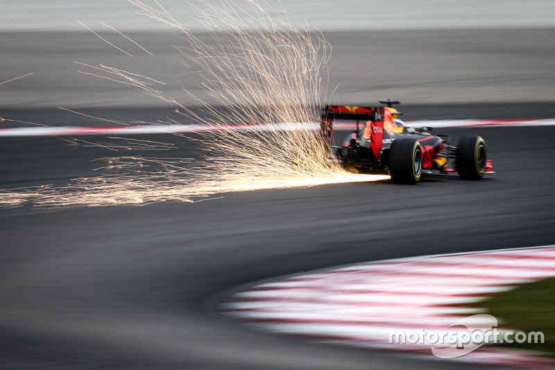 Funken: Daniel Ricciardo, Red Bull Racing RB12