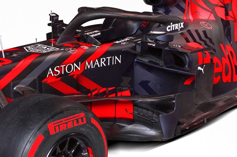 Автомобиль Red Bull Racing RB15