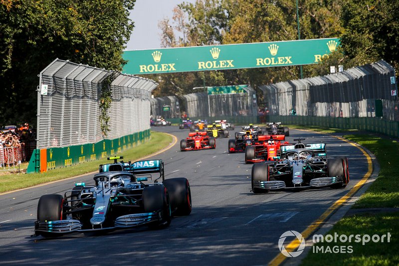 Valtteri Bottas, Mercedes AMG W10, Lewis Hamilton, Mercedes AMG F1 W10