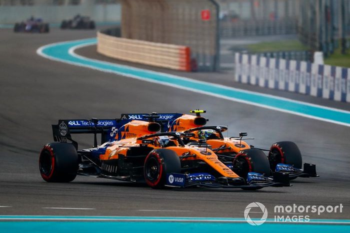 Carlos Sainz Jr., McLaren MCL34, Lando Norris, McLaren MCL34
