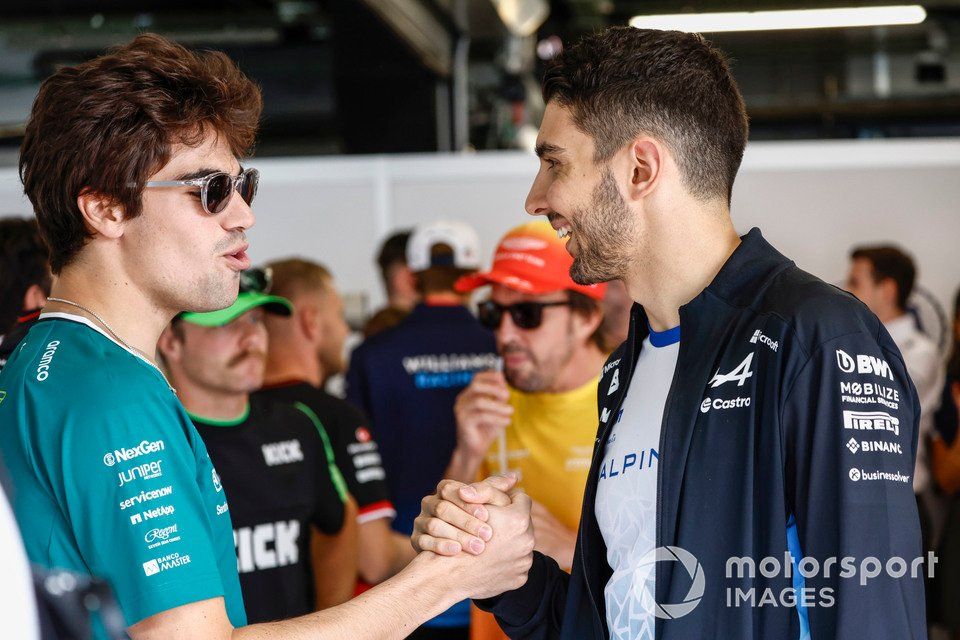 Lance Stroll, Aston Martin F1 Team, Esteban Ocon, Alpine F1 Team, przed paradą kierowców 