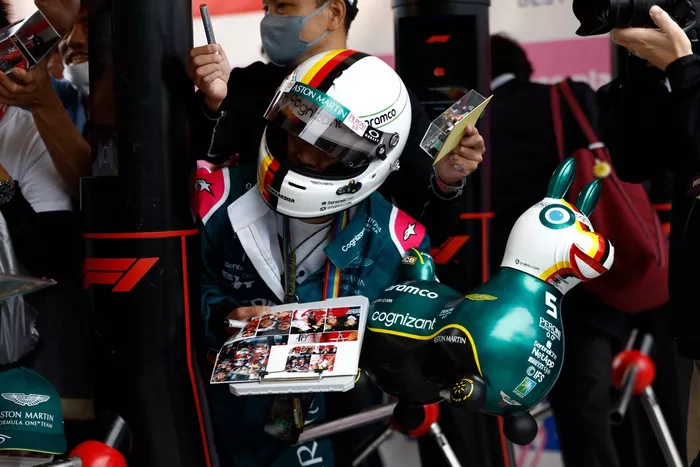 Fans de Sebastian Vettel, Aston Martin