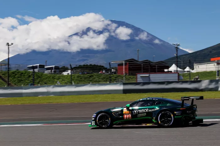 #777 D' Station Racing Aston Martin Vantage AMR GTE-AM: Satoshi Hoshino, Tomonobu Fujii, Charles Fagg