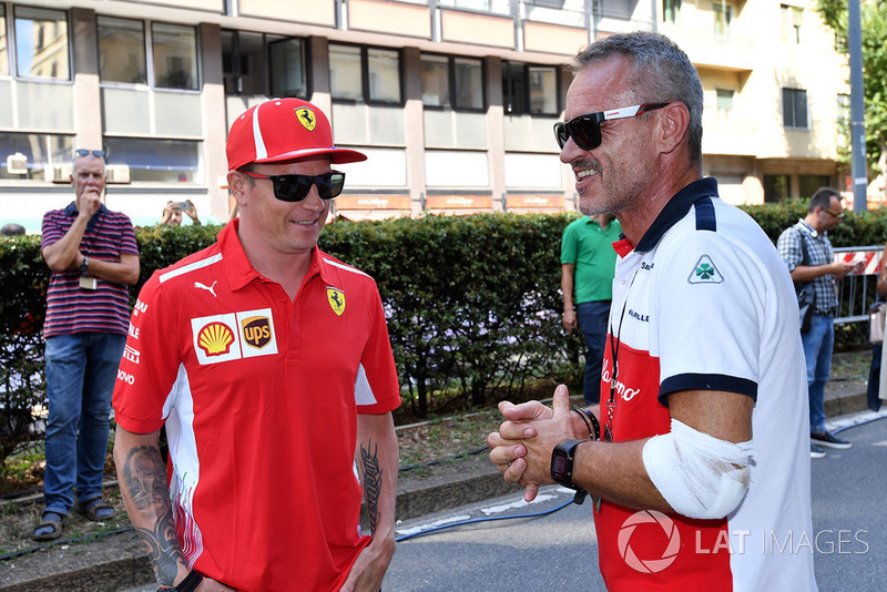 Kimi Raikkonen, Ferrari e Beat Zehnder, Sauber Manager