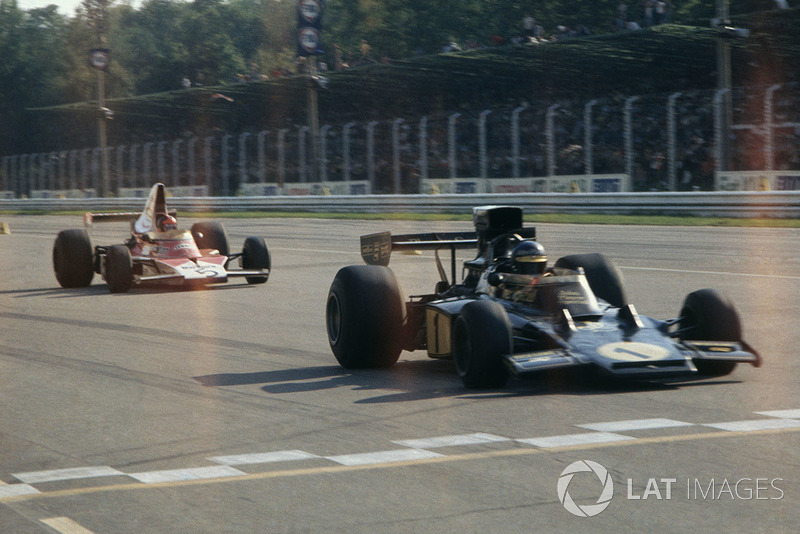 Ronnie Peterson, Lotus 72D, Emerson Fittipaldi, McLaren M23