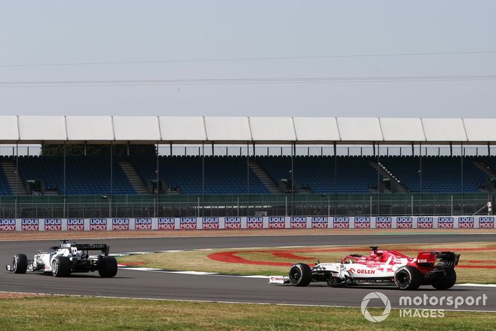 Daniil Kvyat, AlphaTauri AT01, Kimi Raikkonen, Alfa Romeo Racing C39