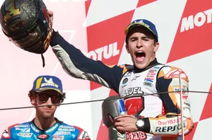 Podium : le vainqueur et Champion du monde, Marc Marquez, Repsol Honda Team