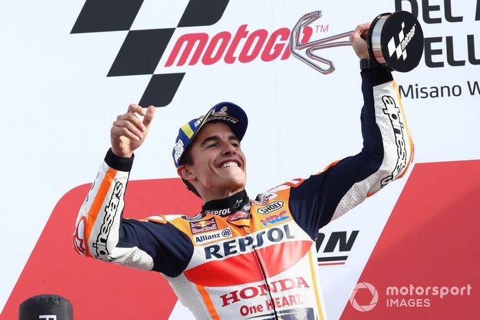 Podio: ganador Marc Márquez, Equipo Repsol Honda