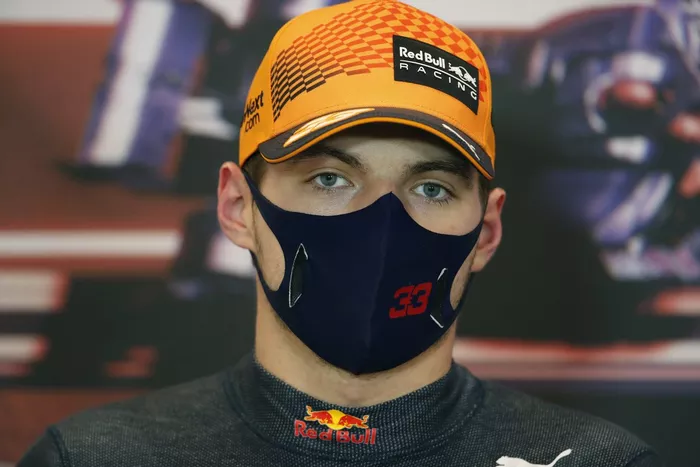 Max Verstappen, Red Bull Racing, en la rueda de prensa posterior a la clasificación