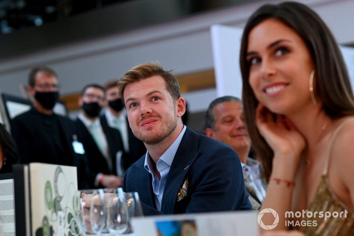 Nick Cassidy, Envision Virgin Racing