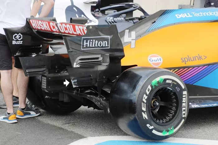 McLaren MCL35M rear end plate detail