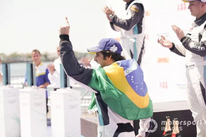 Sérgio Jimenez, Jaguar Brazil Racing celebrates on the podium