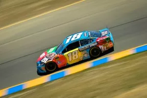 Kyle Busch, Joe Gibbs Racing, Toyota Camry M&M's Hazelnut