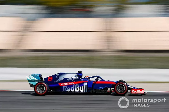 Alexander Albon, Toro Rosso STR14 