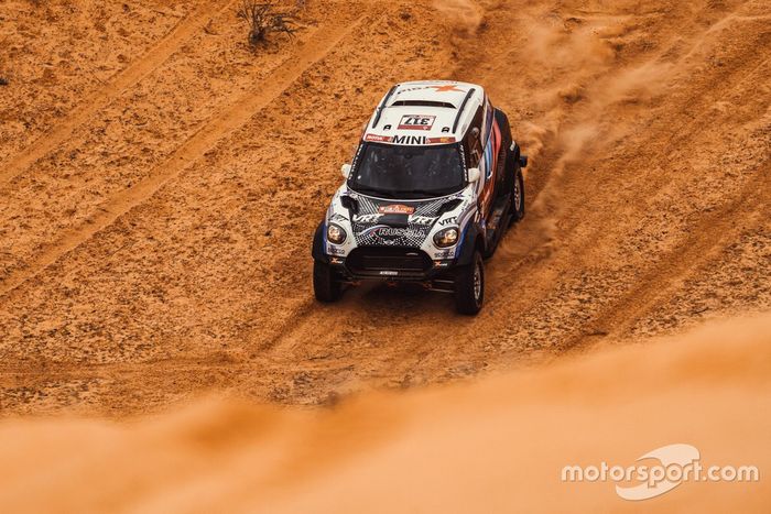 #317 X-Raid Mini JCW Rally Team Bmw: Vladimir Vasilyev, Dmitro Tsyro