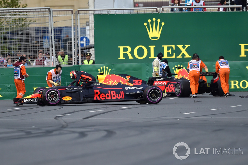 Pascakecelakaan Max Verstappen, Red Bull Racing RB14 dan Daniel Ricciardo, Red Bull Racing RB14