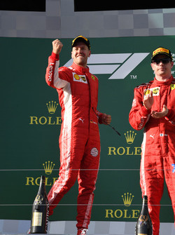 Podio: ganador de la carrera, Sebastian Vettel, Ferrari