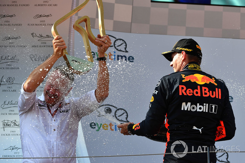 Max Verstappen, Red Bull Racing con Jonathan Wheatley, Red Bull Racing Team Manager