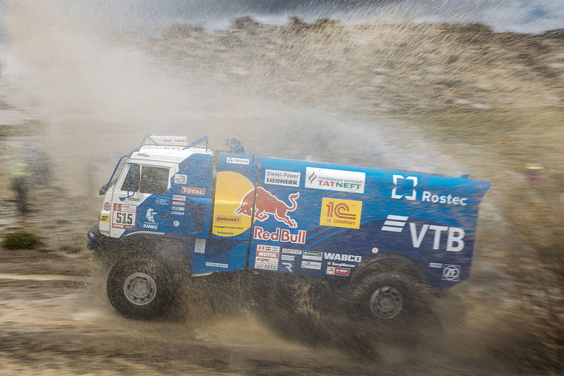 #515 Team Kamaz Master: Anton Shibalov, Dmitrii Nikitin, Ivan Romanov