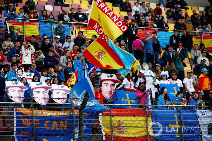 Soporte para Fernando Alonso, McLaren