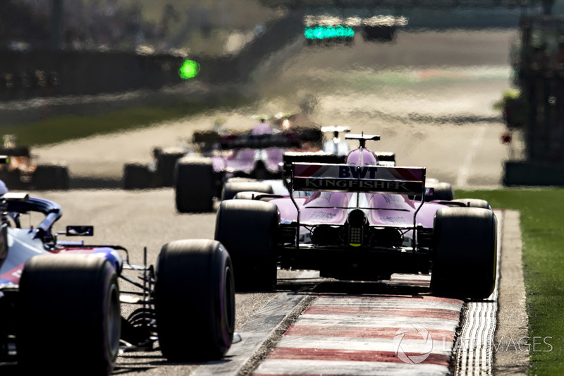 Esteban Ocon, Force India VJM11 Mercedes