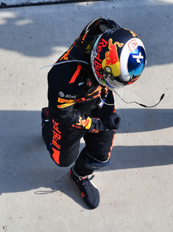Race winner Daniel Ricciardo, Red Bull Racing celebrates in parc ferme