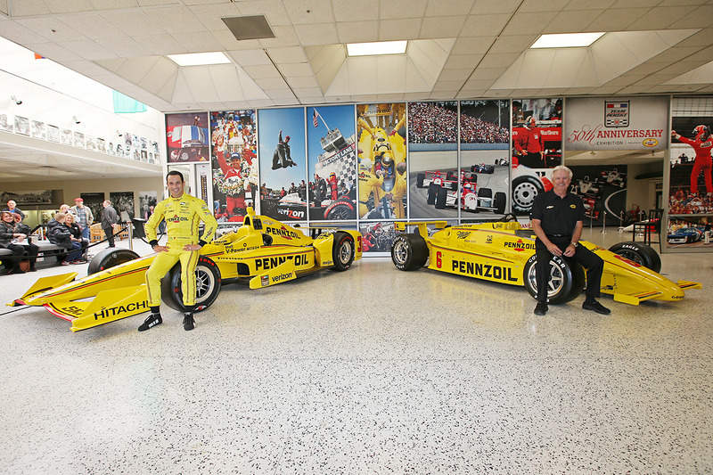 Helio Castroneves, Team Penske Chevrolet et Rick Mears