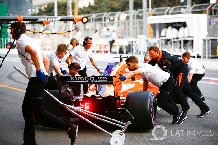 Los ingenieros de McLaren devuelven a Fernando Alonso, McLaren MCL33 Renault