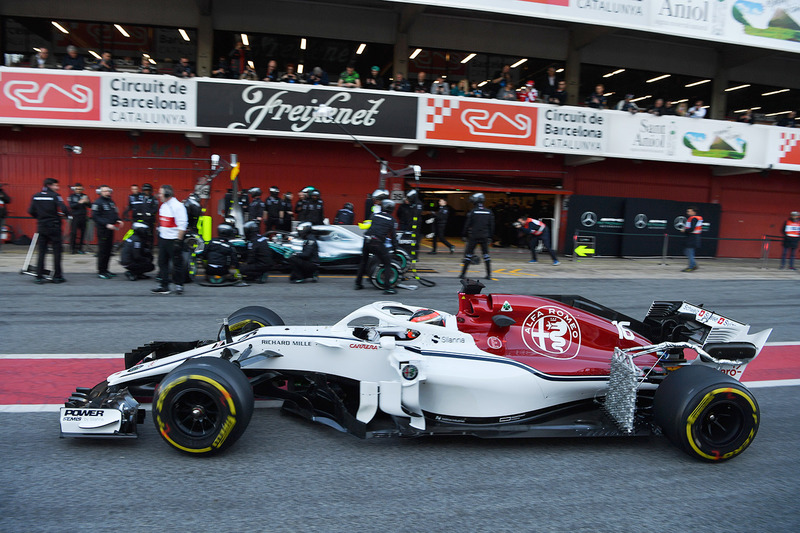 Alfa Romeo Sauber C37