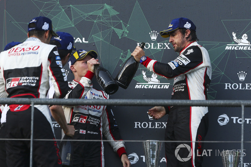 Race winners Fernando Alonso, Sébastien Buemi, Kazuki Nakajima, Toyota Gazoo Racing