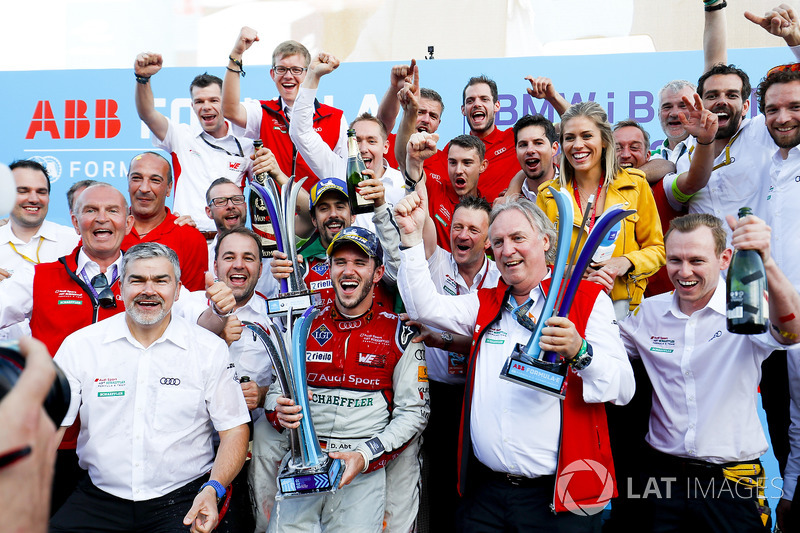 Lucas di Grassi, Audi Sport ABT Schaeffler, places 2nd, Daniel Abt, Audi Sport ABT Schaeffler, wins the Berlin ePrix