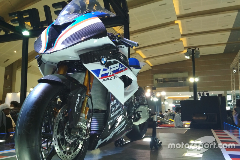 BMW HP4