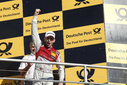 Kampioenschapspodium: kampioen René Rast, Audi Sport Team Rosberg, Audi RS 5 DTM