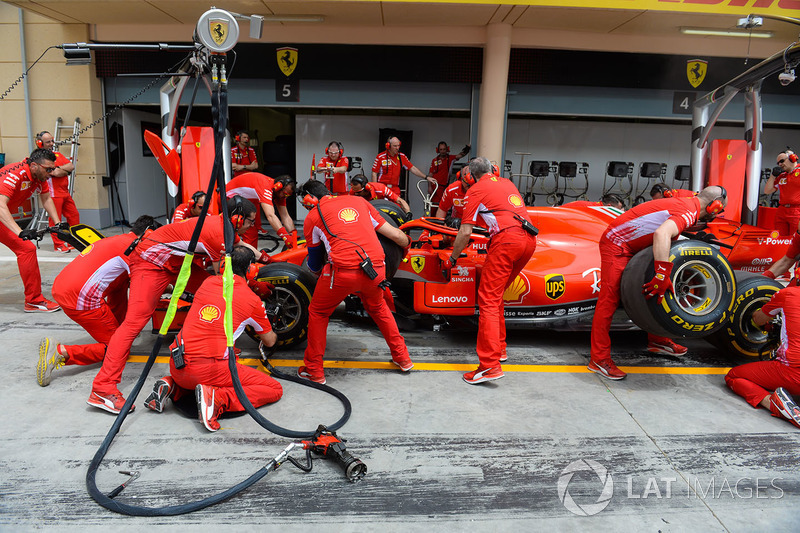 Essais d'arrêts au stand pour Ferrari