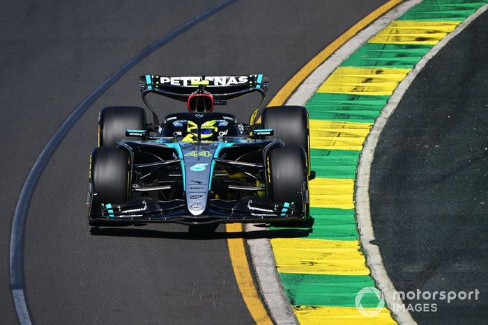 Lewis Hamilton, Mercedes F1 W15