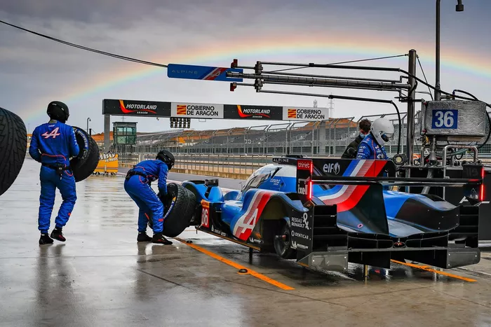 #36 Alpine A480 LMP1: André Negrão, Nicolas Lapierre, Matthieu Vaxiviere