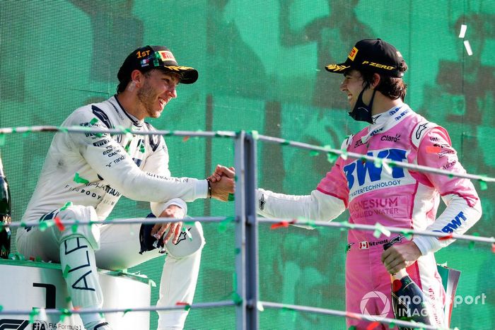 Podio: ganador Pierre Gasly, AlphaTauri, y tercer lugar Lance Stroll, Racing Point