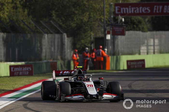 Kevin Magnussen, Haas VF-20