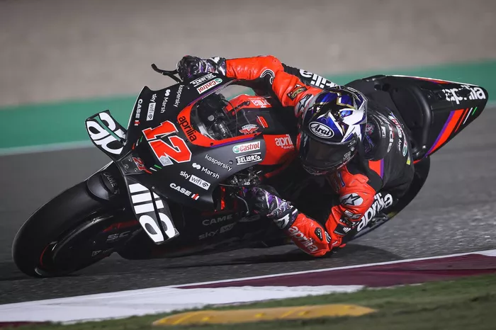 Maverick Viñales, Aprilia Racing