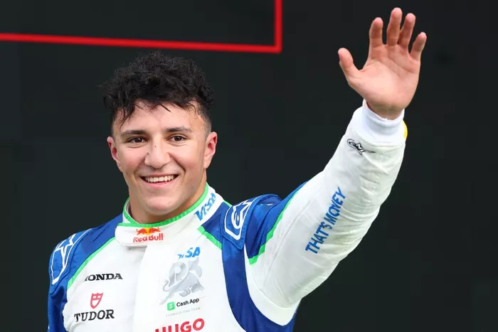 Isack Hadjar, Equipo Racing Bulls