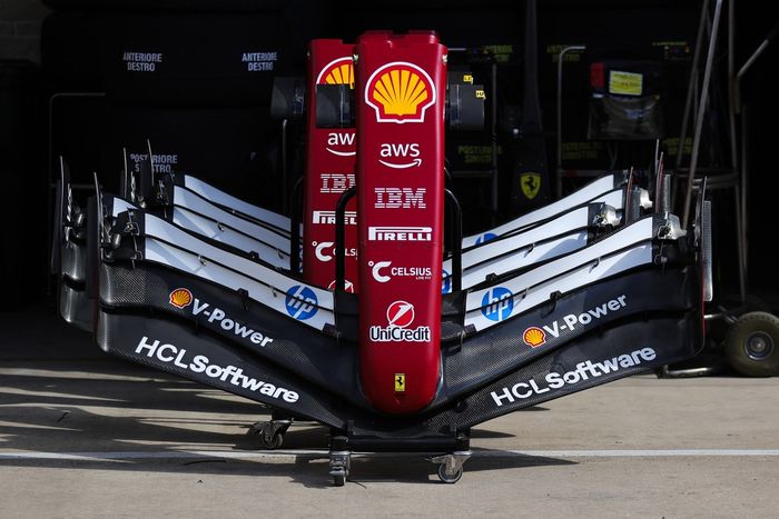 Ferrari front wings detail