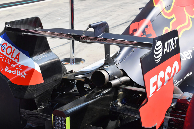 Red Bull Racing RB14 rear and exhaust