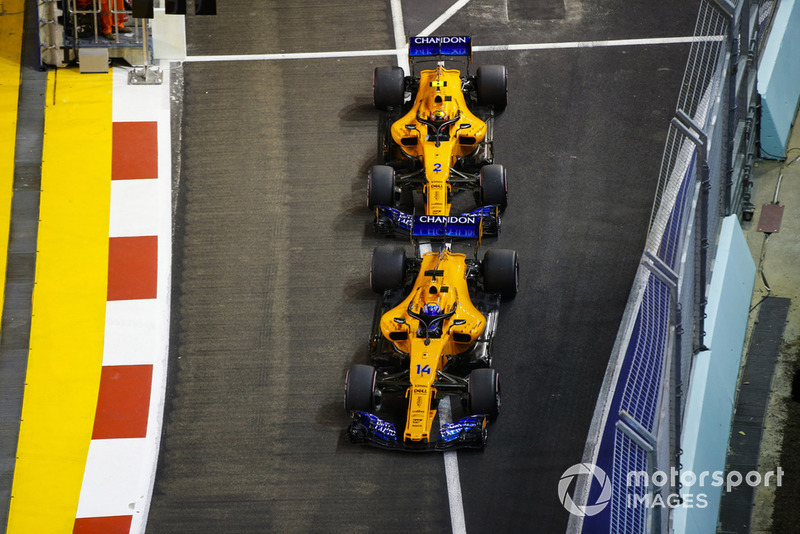 Duo McLaren: Fernando Alonso, McLaren MCL33, Stoffel Vandoorne, McLaren MCL33