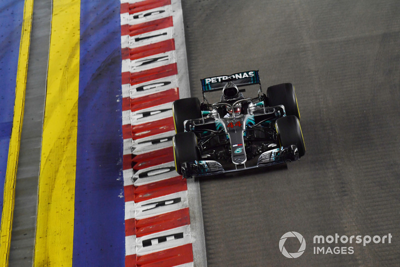 Lewis Hamilton, Mercedes AMG F1 W09 EQ Power+