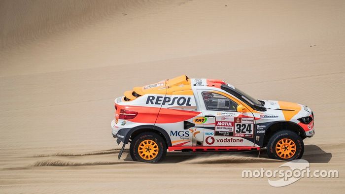 #324 Repsol Rally Team: Isidre Esteve, Txema Villalobos