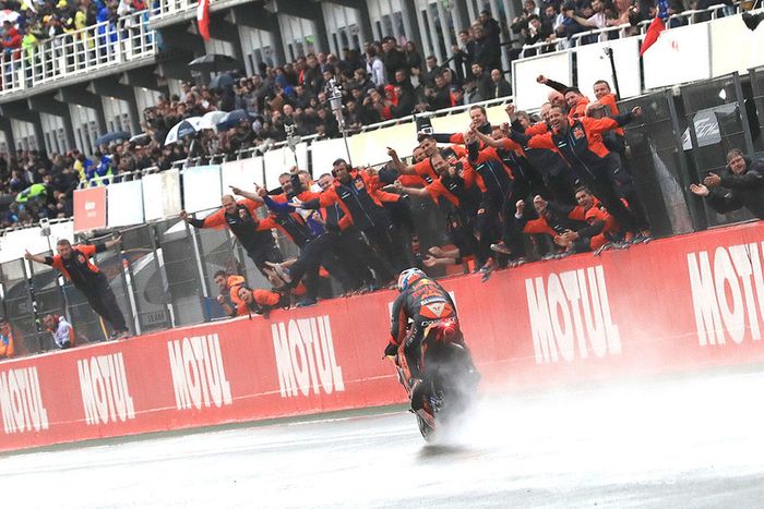 Tercero, Pol Espargaro, Red Bull KTM Factory Racing